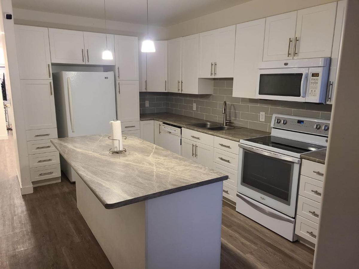 Winnipeg Peace Home Bagian luar foto