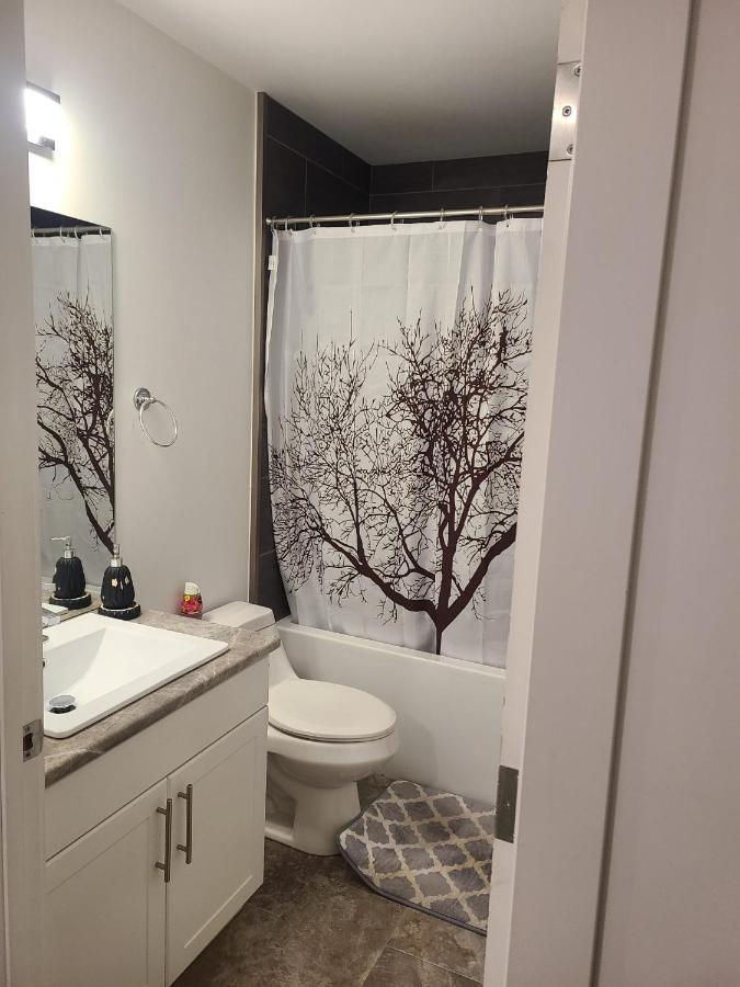 Winnipeg Peace Home Bagian luar foto